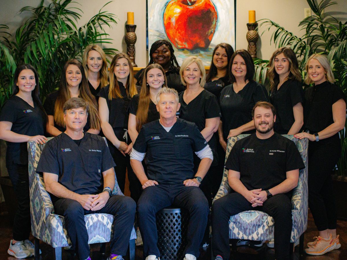 Apple Dental photo 1