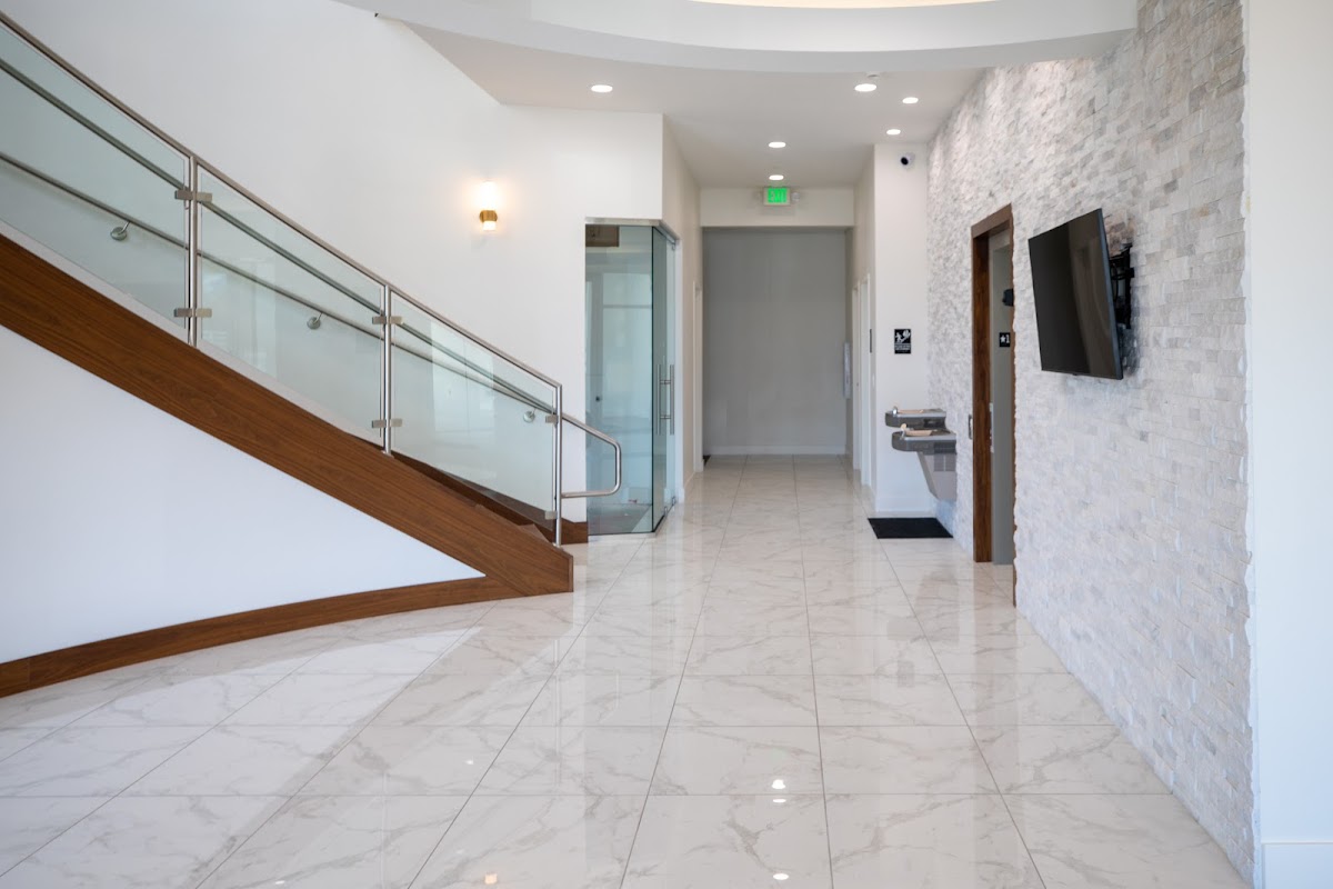 Reva Dental Implant Center photo 4