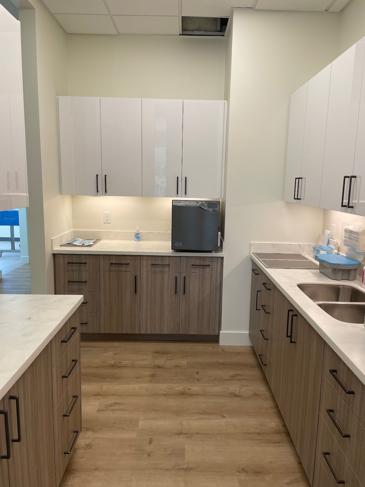 Reva Dental Implant Center photo 6
