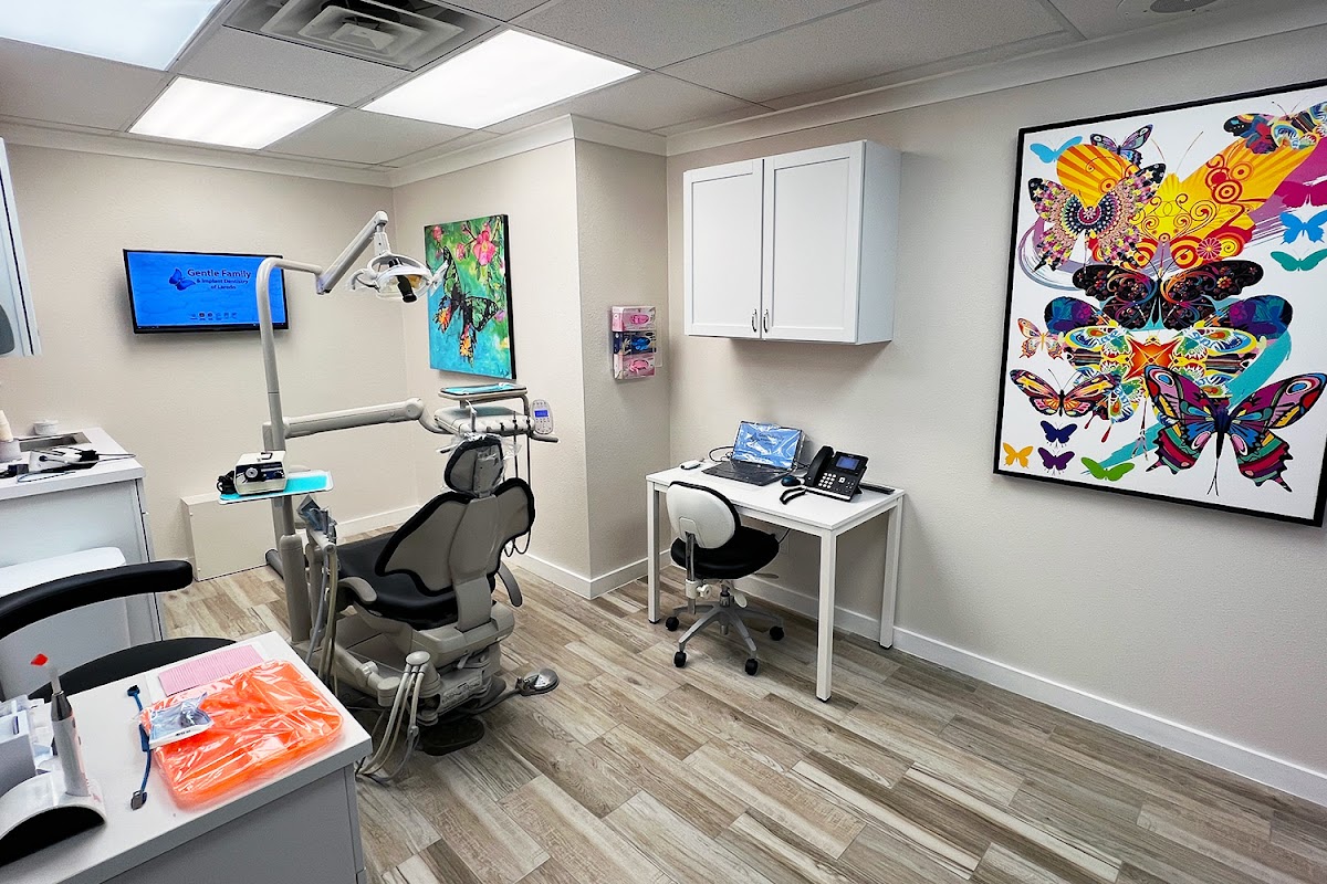 Gentle Family & Implant Dentistry of Laredo - Rolando A. Guerra Jr. DDS & Associates photo 1
