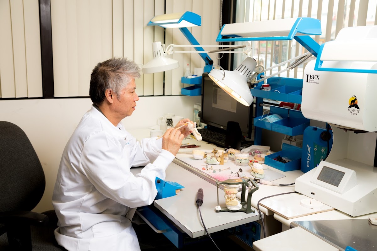 Gie Dental Laboratory photo 2