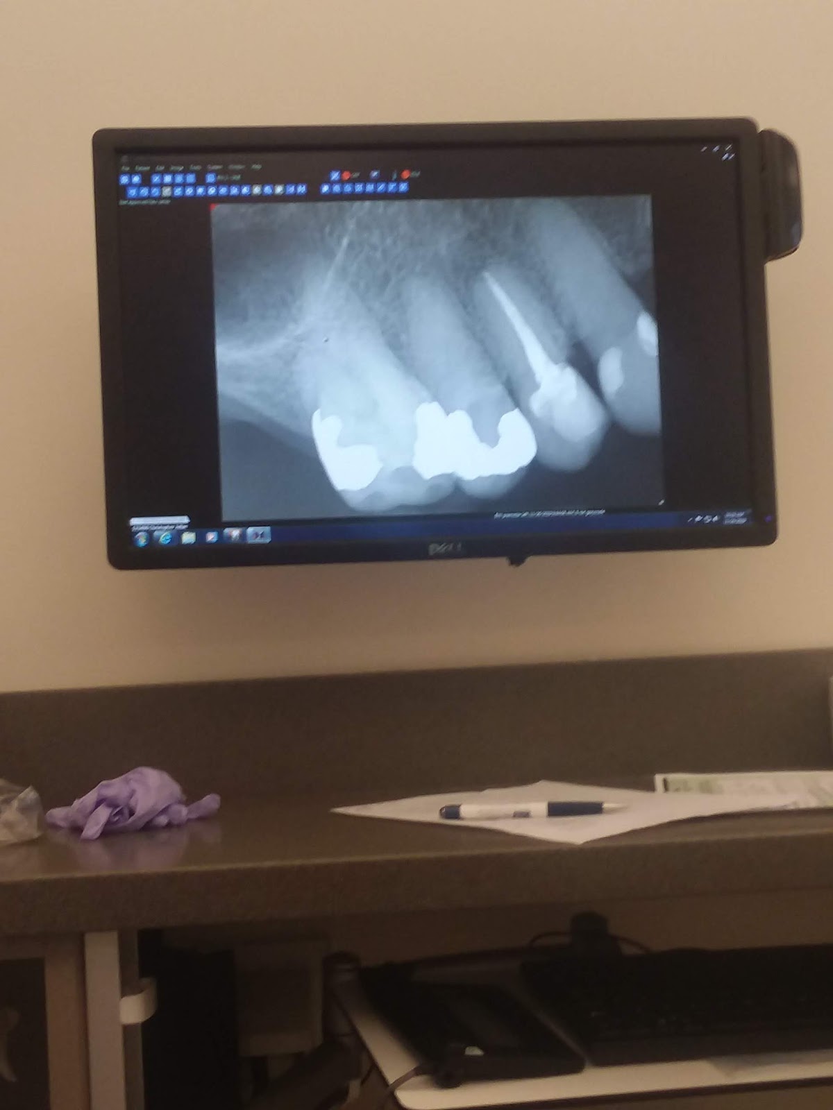 Une Oral Health Center photo 5