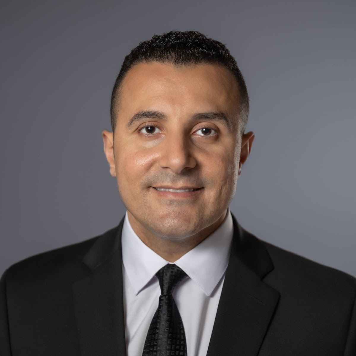 Dr. Giovanni Ibrahim, Oral Maxillofacial Surgeon photo 3