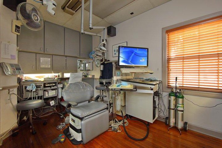 Venice Implant Dentistry and Laser photo 4