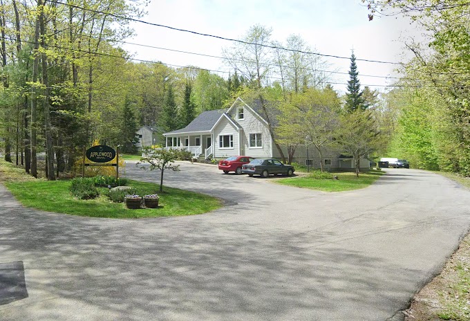Applewood Dental photo 1