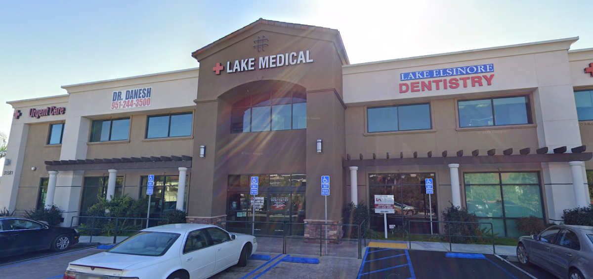 Lake Elsinore Dentistry photo 1