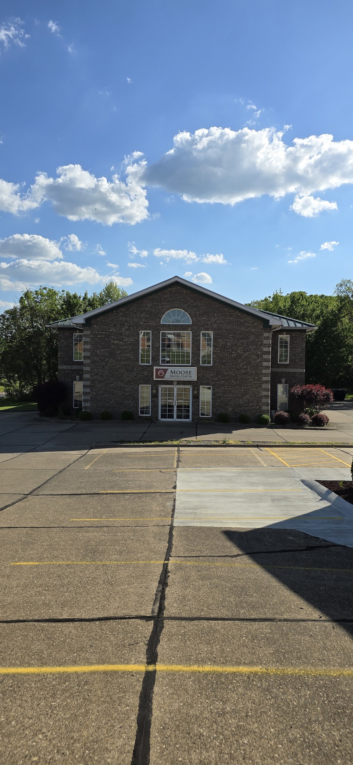 Moore Dental Center photo 1