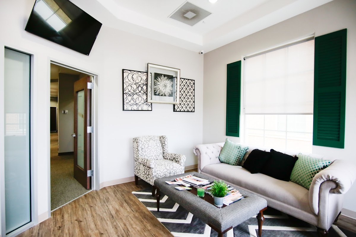 Jung Dental Implant Center of Plano photo 4