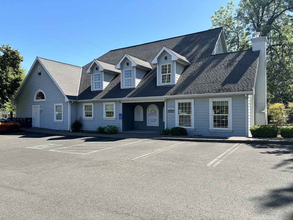 Roots Dental & Dental Implant Center - Salem photo 2