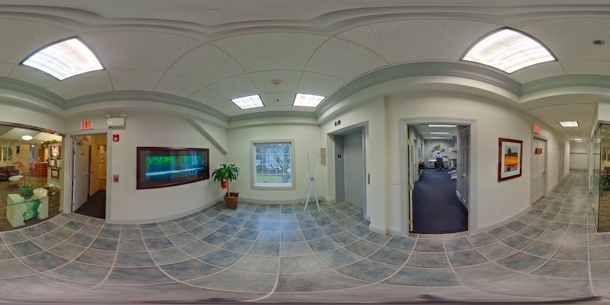 Sirakian Aesthetic & Implant Dentistry photo 2