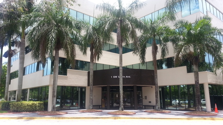 Periodontics & Oral Implantology Center of South Florida photo 1