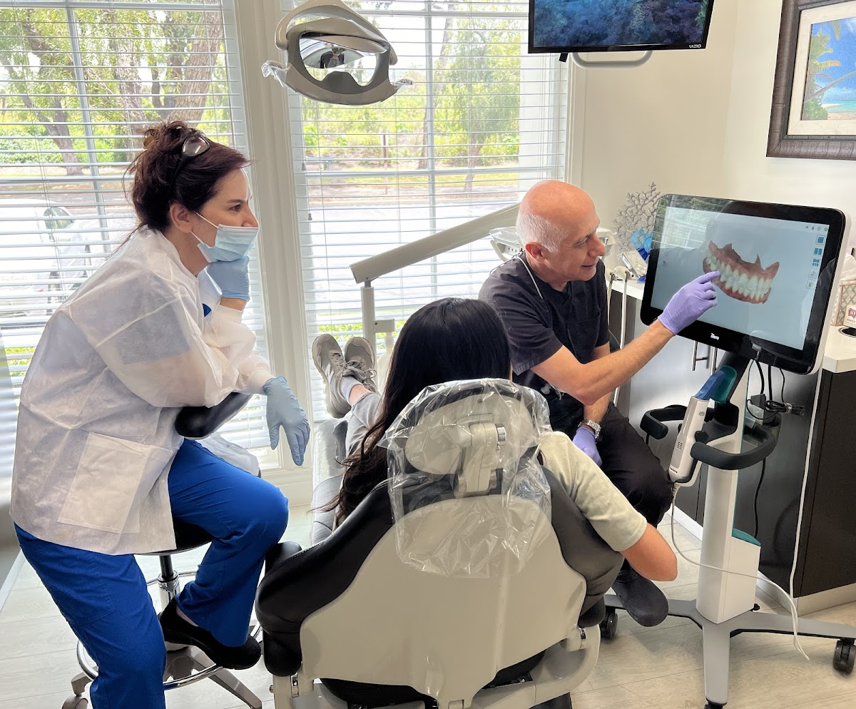 Dr. Nicholas Shubin: General, Implant & Sedation Dentistry photo 3