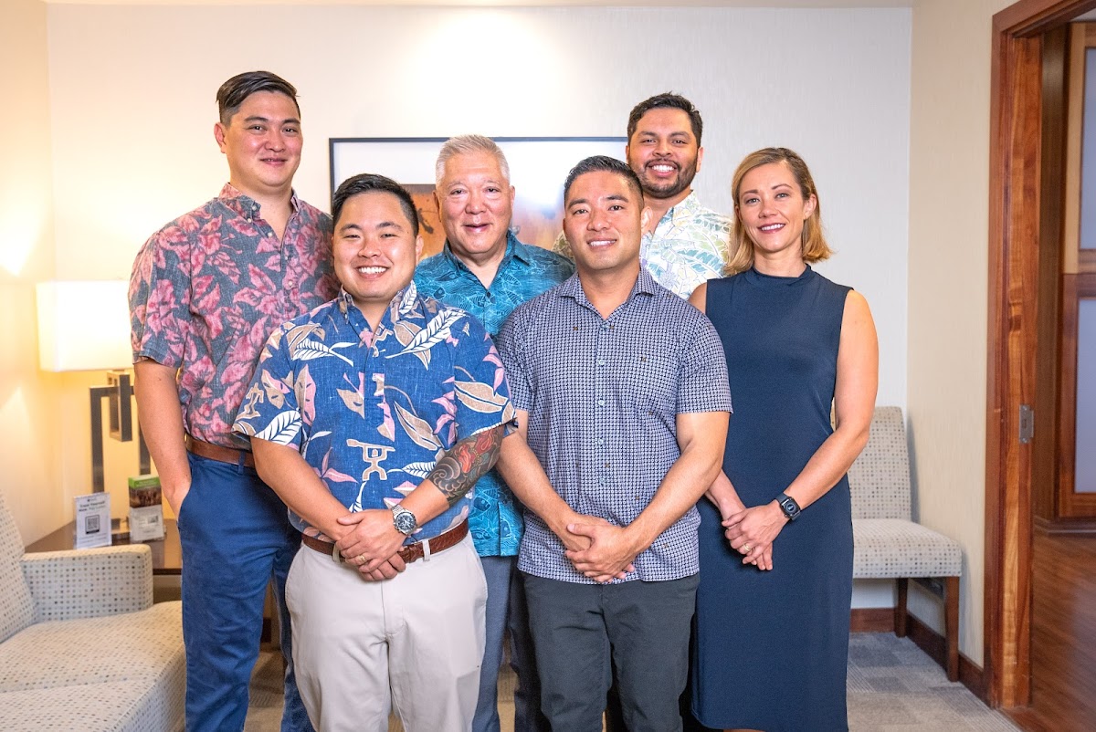 Oral Surgery Hawaii, Dental Implants and Wisdom Teeth photo 1
