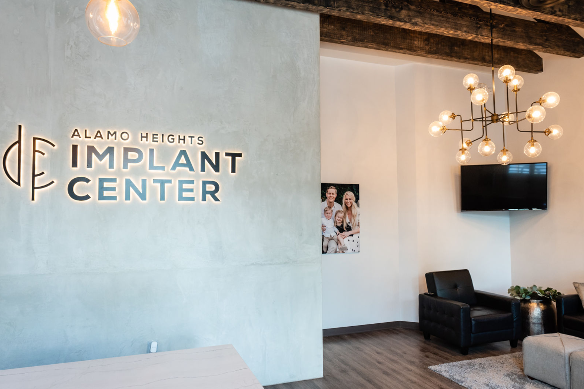 Alamo Heights Implant Center photo 6