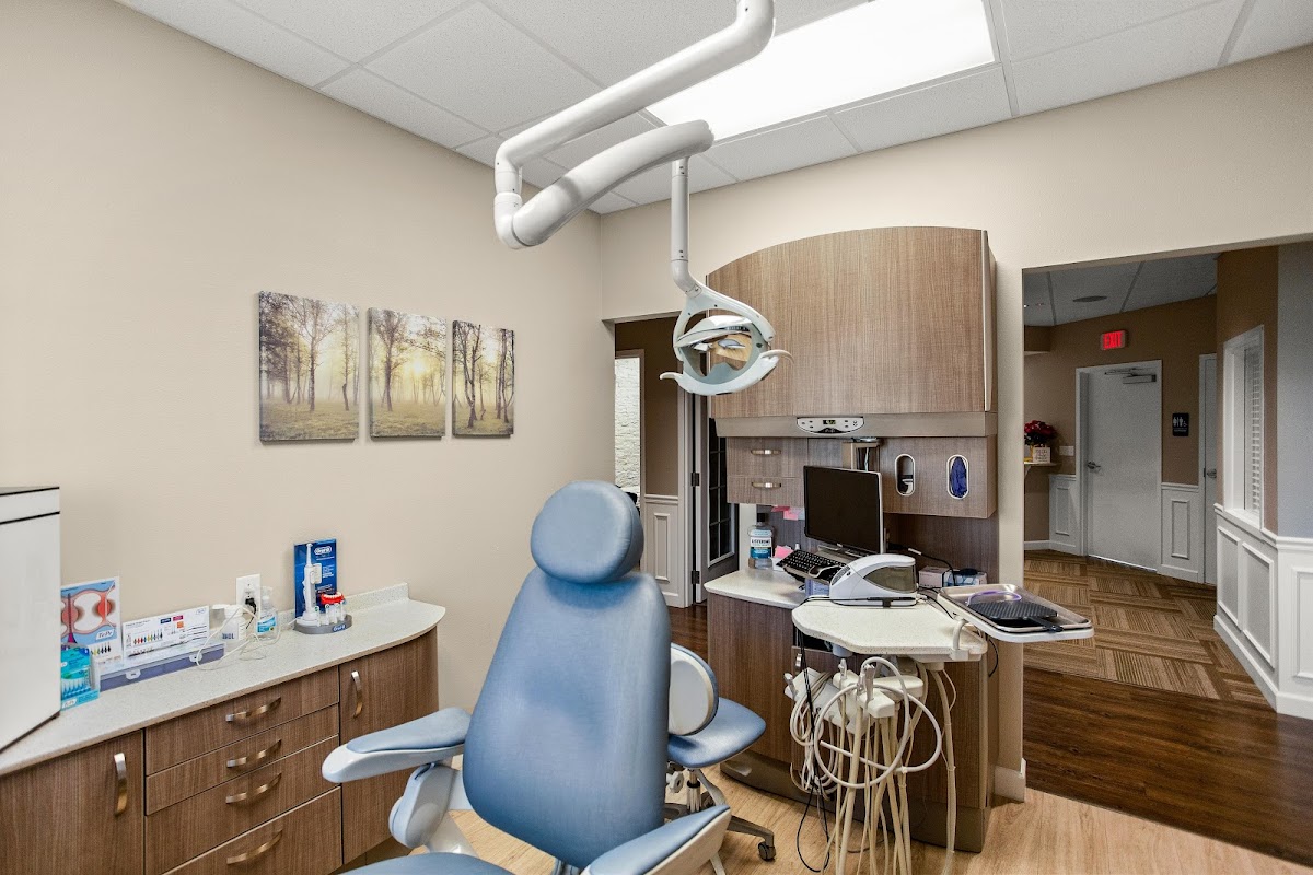 Village Periodontics and Dental Implant Center photo 3