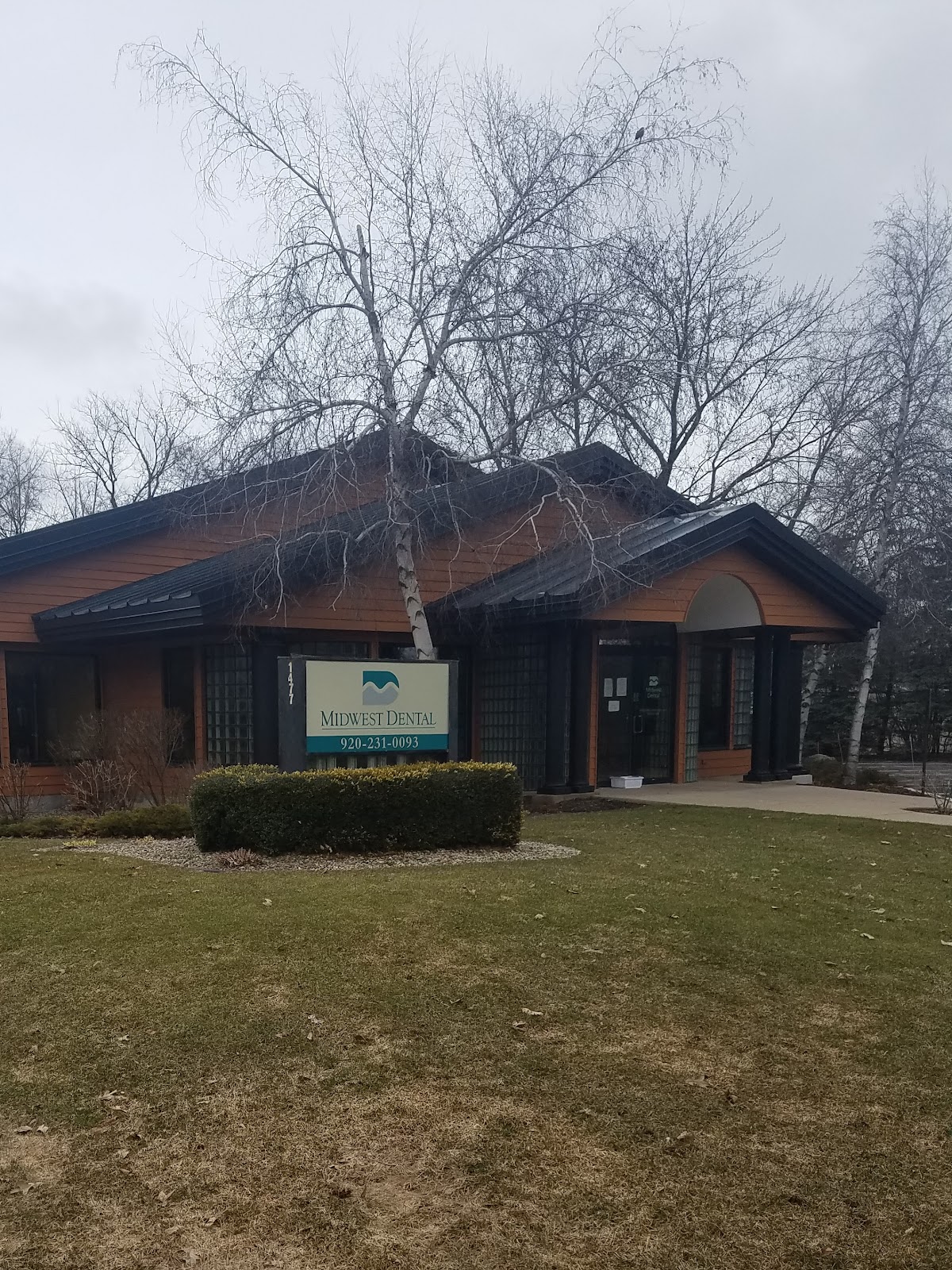 Midwest Dental - Oshkosh South photo 1