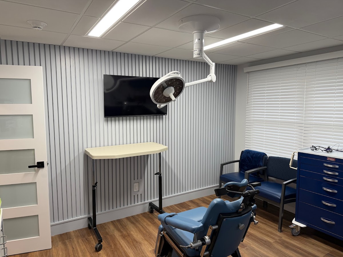 Doroba Oral Surgery and Dental Implant Center photo 3