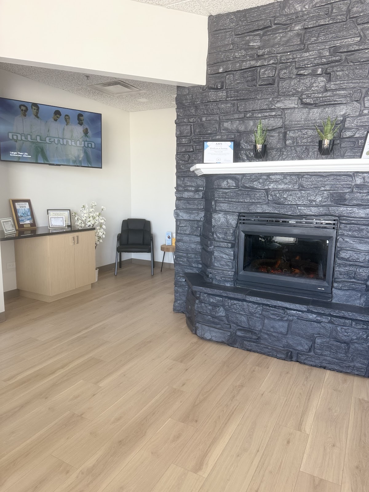 Dental Center of Naperville & Atlas Implant Dentistry photo 2
