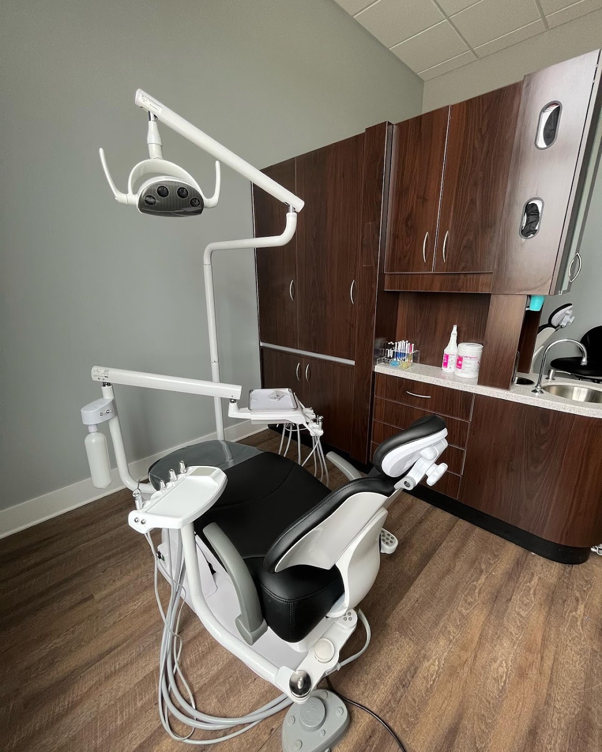 Premiere Dental Spa at Town Madison photo 5