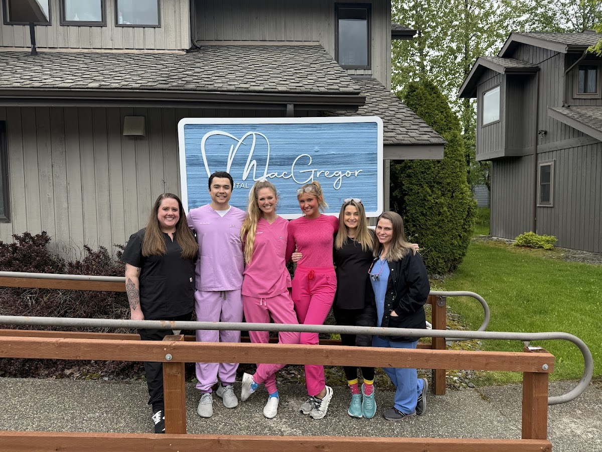 Macgregor Dental photo 1