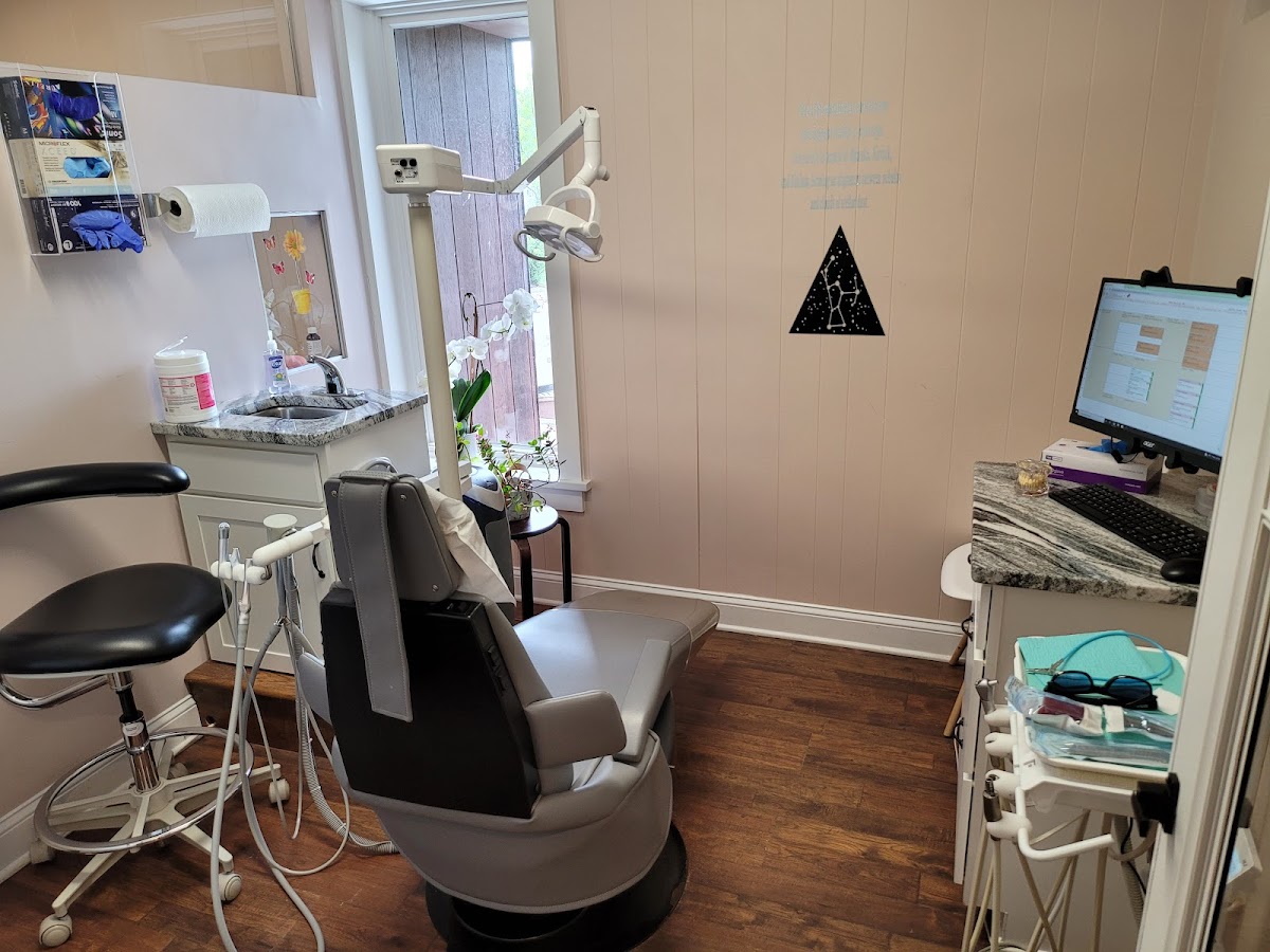 Comprehensive Dentistry, Mavis Ng, DMD, Sung Min Kim, DMD, Dr Rui Jian, DMD photo 2