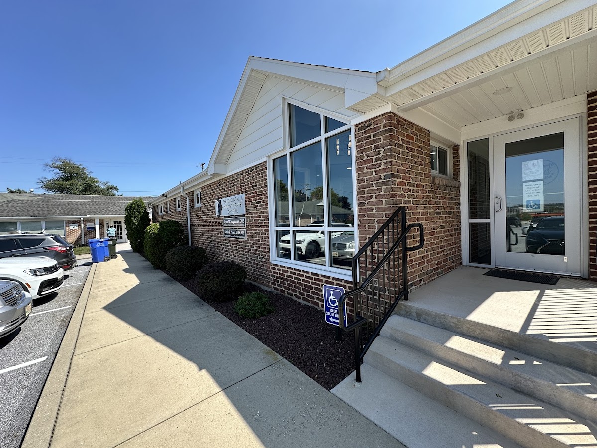 Periodontal & Implant Center of York: Bryan M. Siegelman, DDS, Sarah Pham, DDS, Ms photo 3