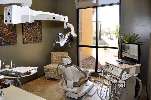 Yuma Endodontics & Dental Implants photo 2