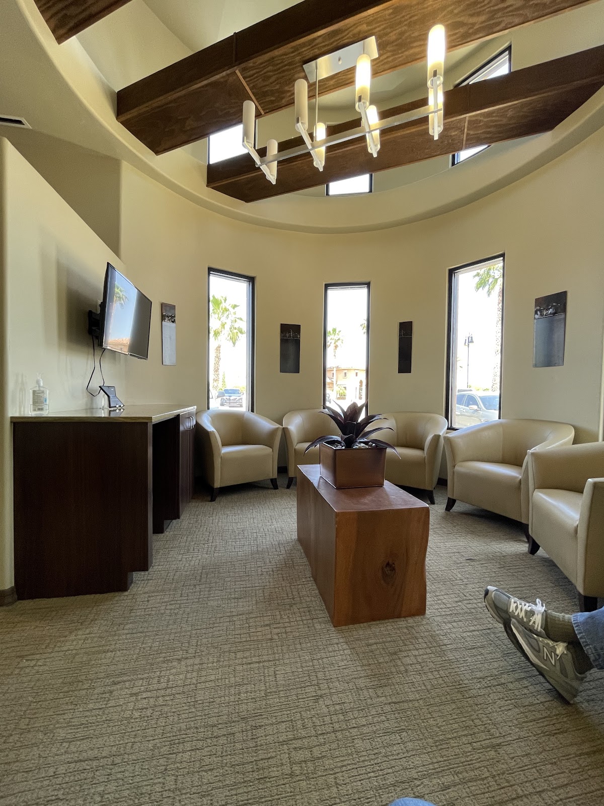 Yuma Endodontics & Dental Implants photo 3
