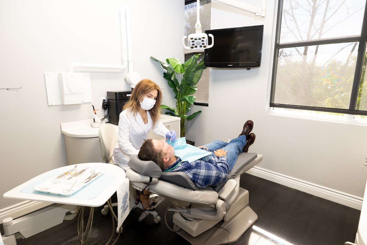 Neda Moezzi DDS Inc- Valencia Smile Expert Cosmetic and Implant Center photo 4