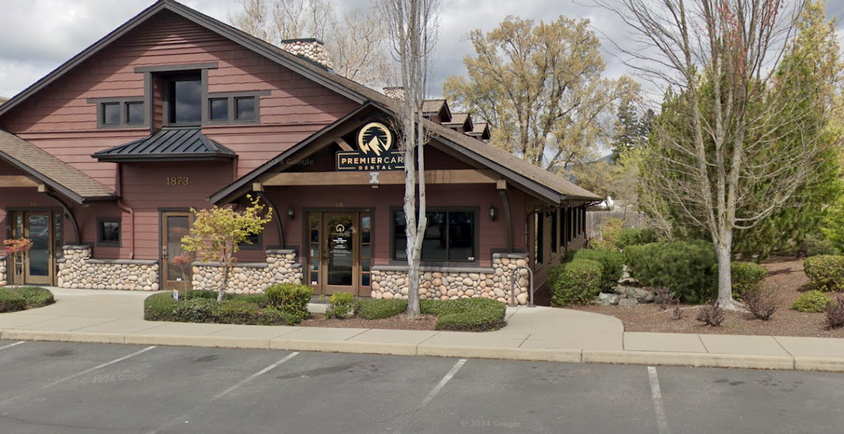 Premier Care Dental - Grants Pass photo 1