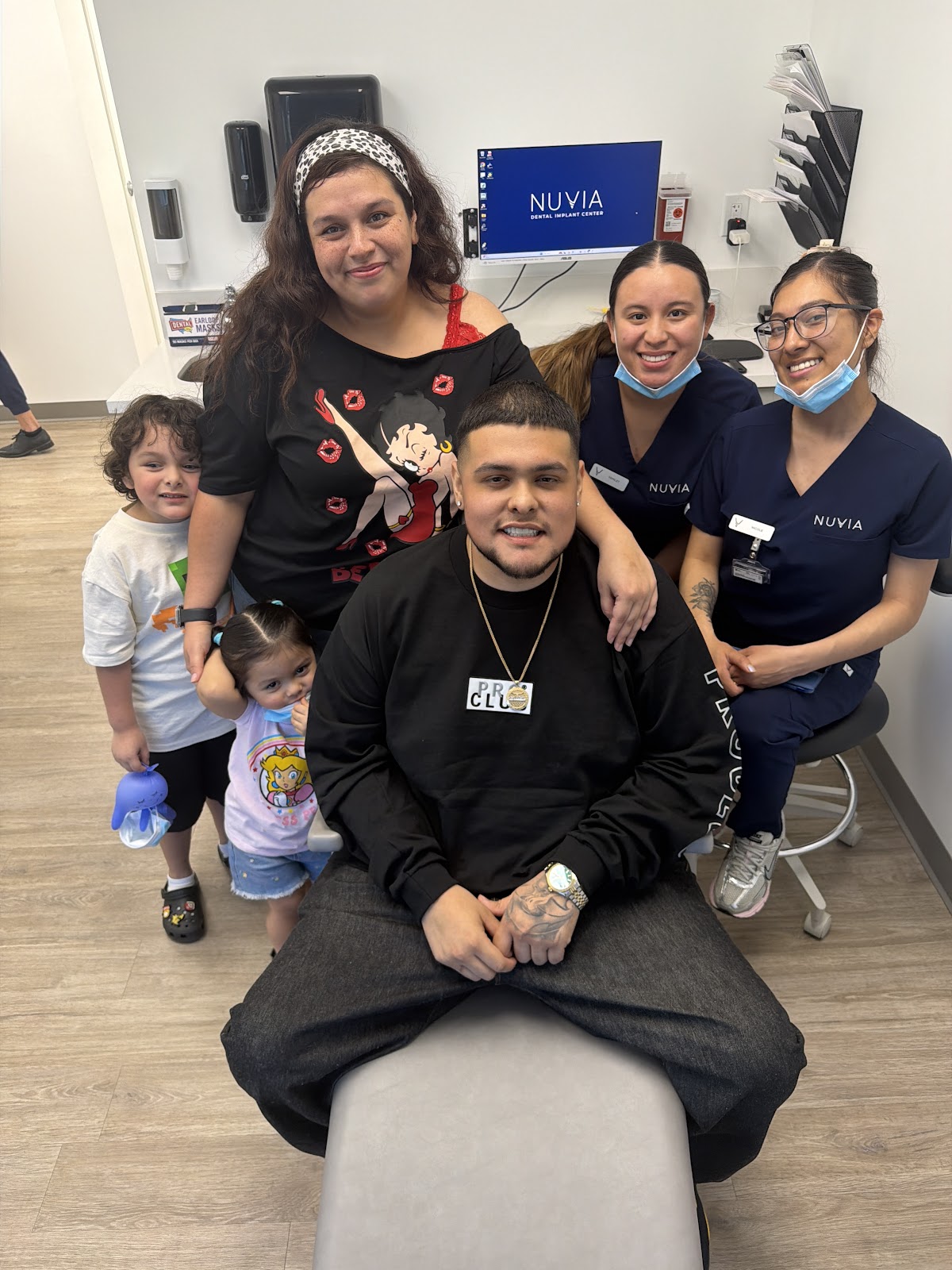 Nuvia Dental Implant Center - Torrance photo 3