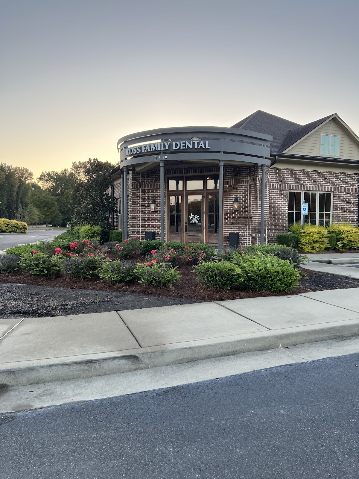 Ross Family Dental Clinic photo 1