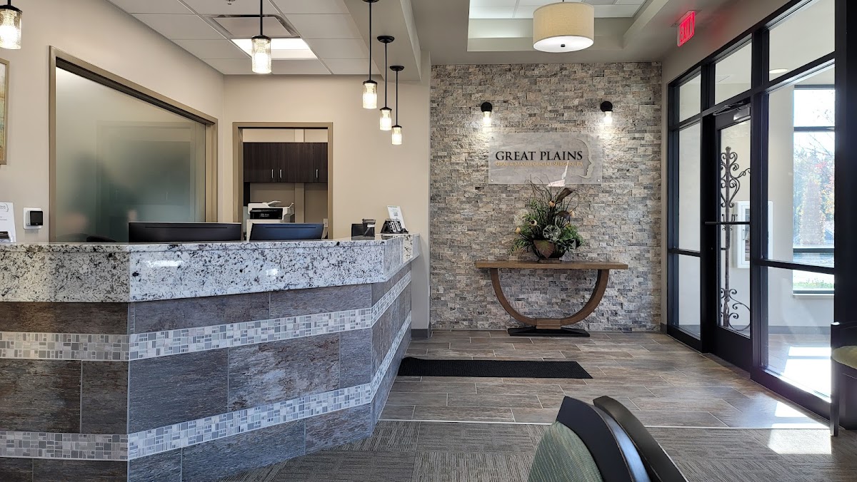 Great Plains Oral and Maxillofacial Surgery PA photo 1