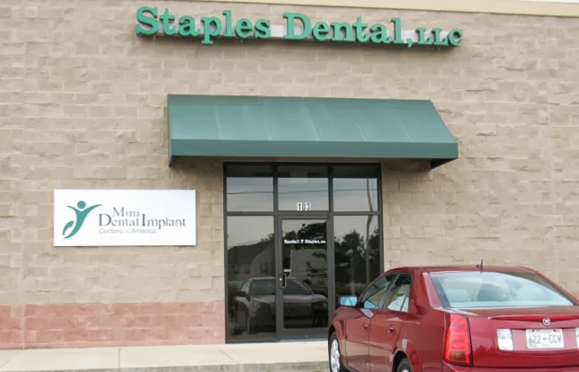 Randy Staples, DDS - Mini Implants Jackson photo 1