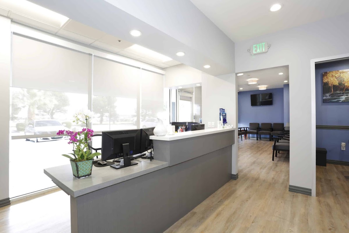 Av Sierra Dental Center photo 3