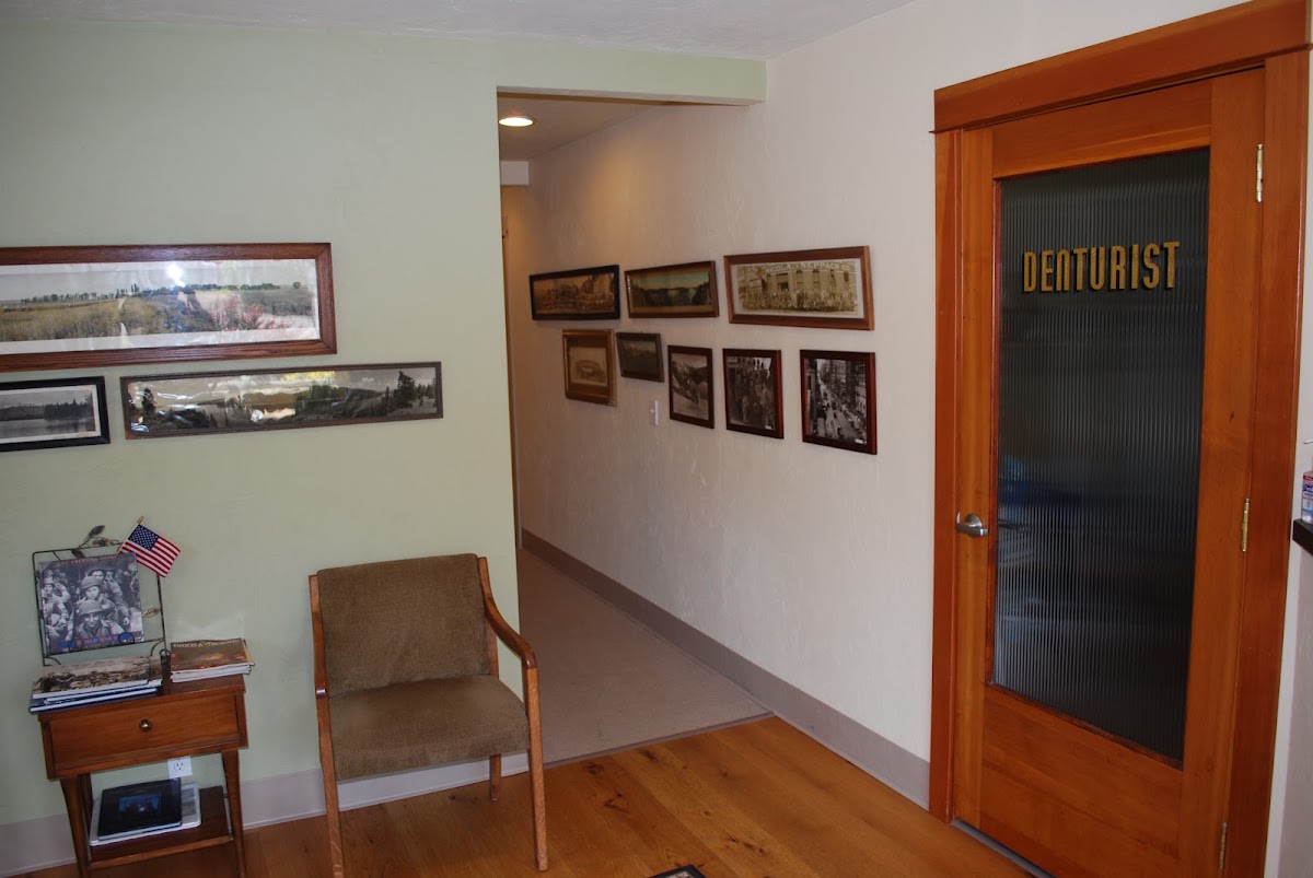 Grant Smith Denture Studio photo 4