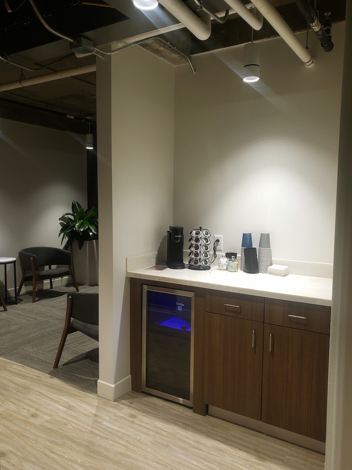 Oral Surgery and Implant Institute Kc photo 2
