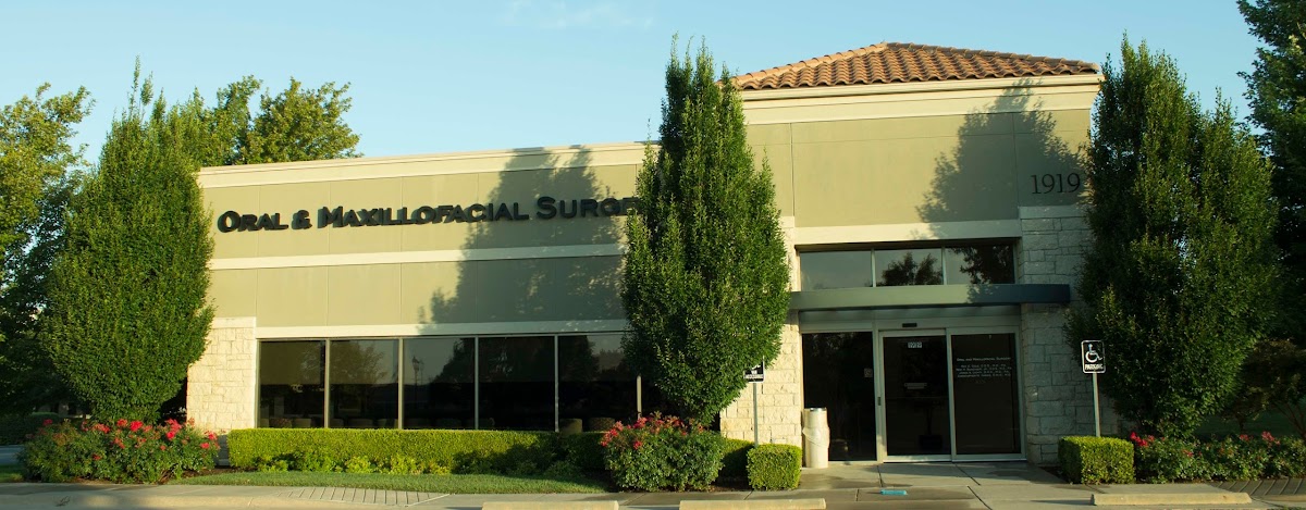 Oral and Maxillofacial Surgery Associates photo 6