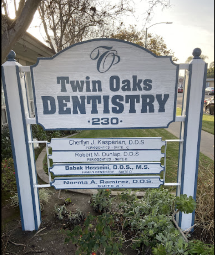 Twin Oaks Periodontics photo 1