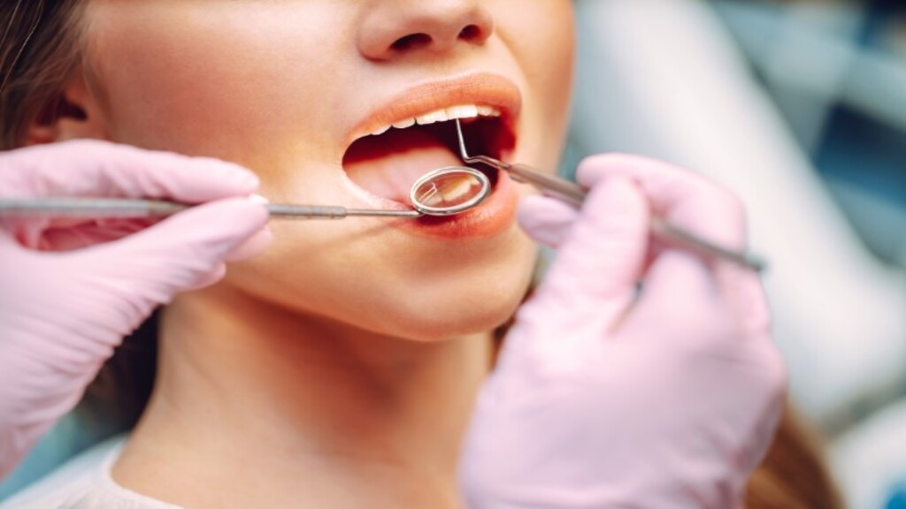 Fort Des Moines Dental photo 1