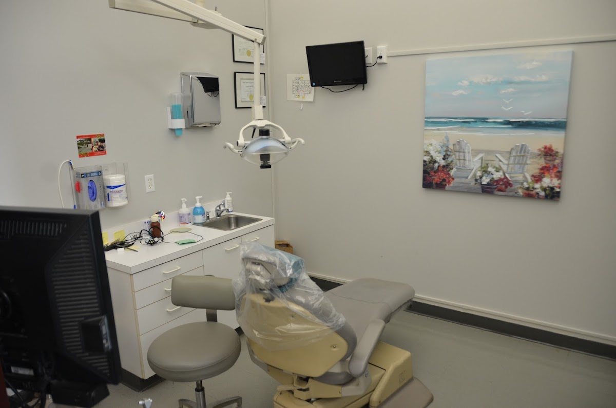 Fort Des Moines Dental photo 2