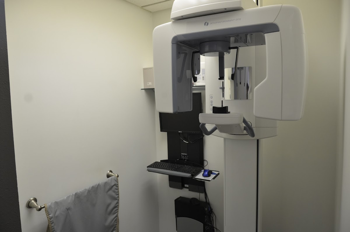 Fort Des Moines Dental photo 4