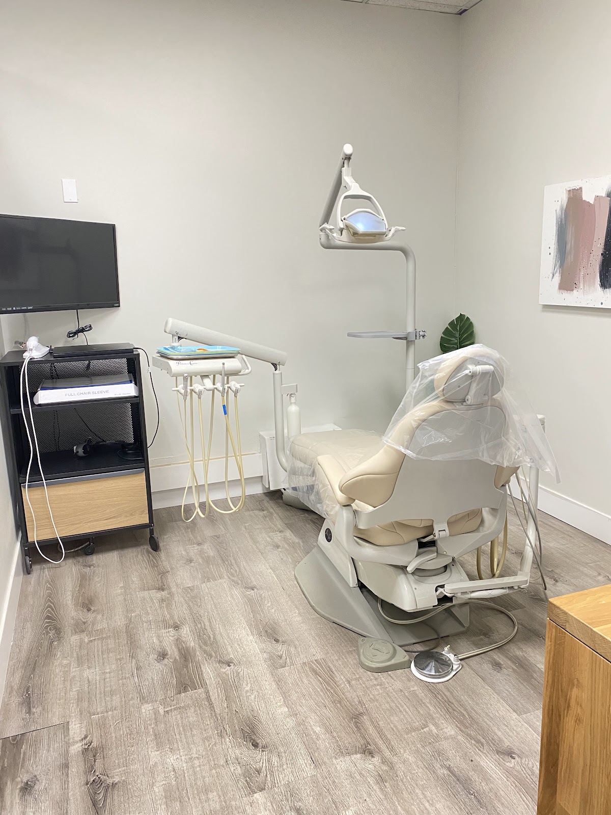 Florida Dental Solutions photo 2