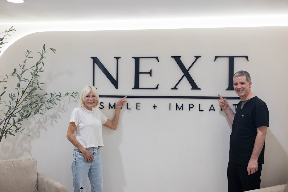 Next Smile + Implant photo 2