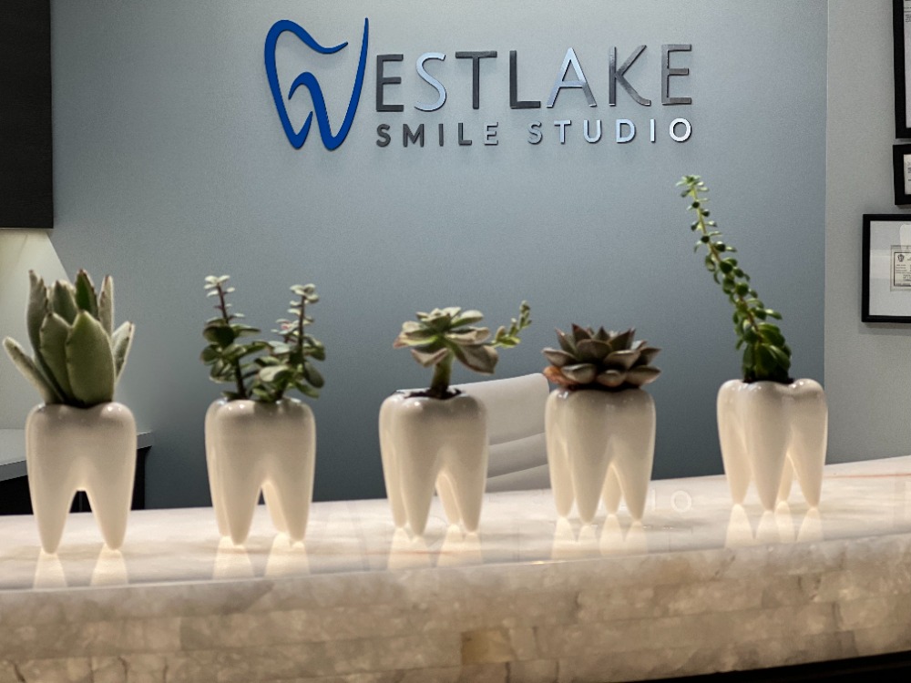 Westlake Smile Studio: Mimi Theerathada, DMD photo 4