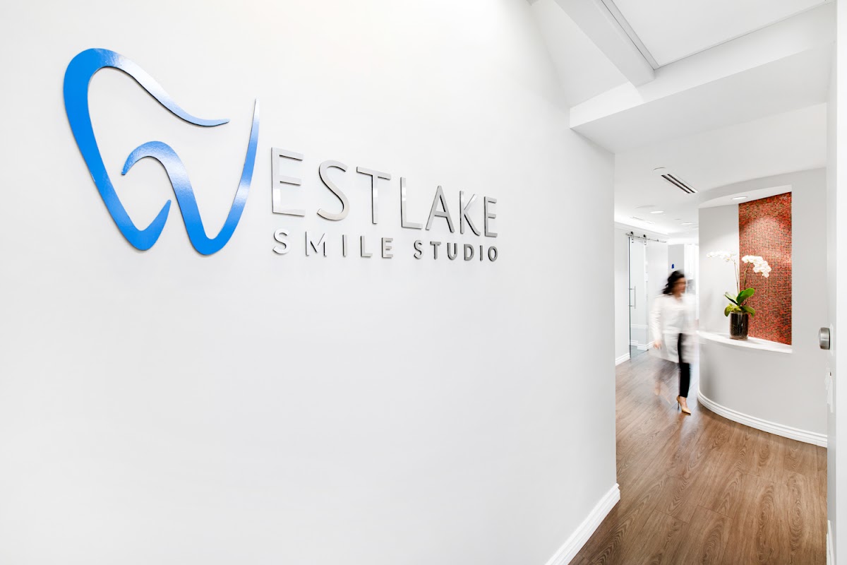Westlake Smile Studio: Mimi Theerathada, DMD photo 5