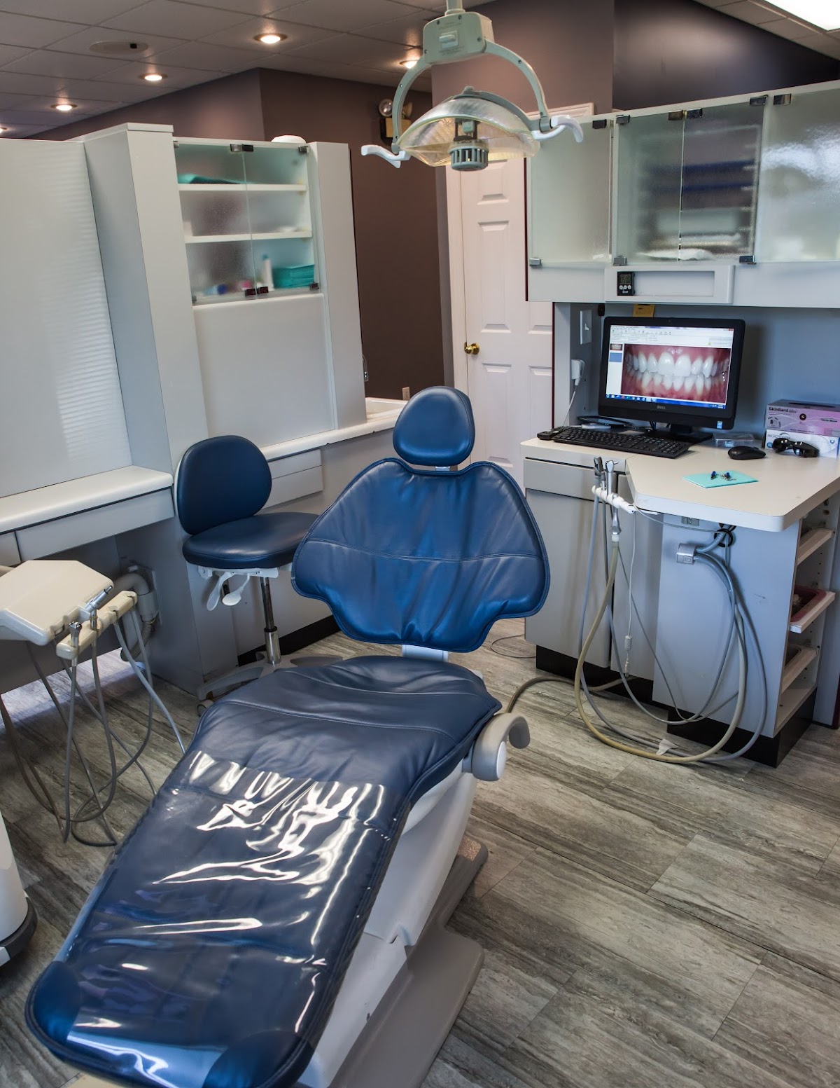 Hillcrest Dental photo 5