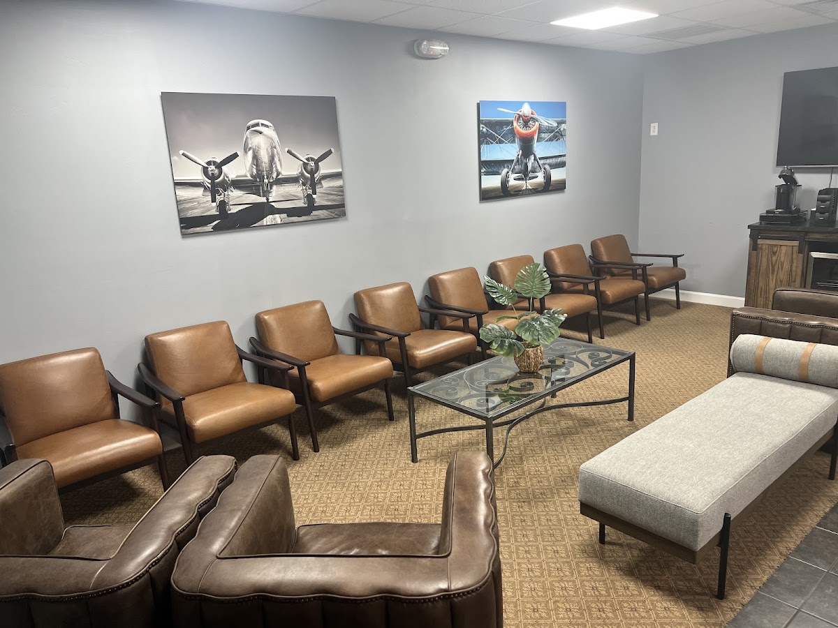 Family Implant and Cosmetic Dentistry - Brandon photo 2