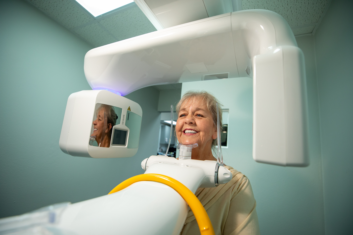Smileology Crestview - Implant, Cosmetic & Family Dentistry photo 4