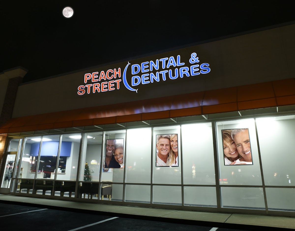 Peach Street Dental & Dentures photo 1